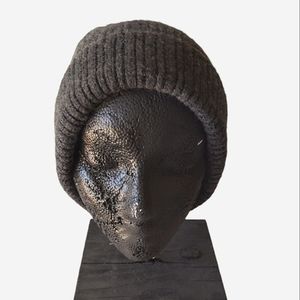 Universal Thread knit cap